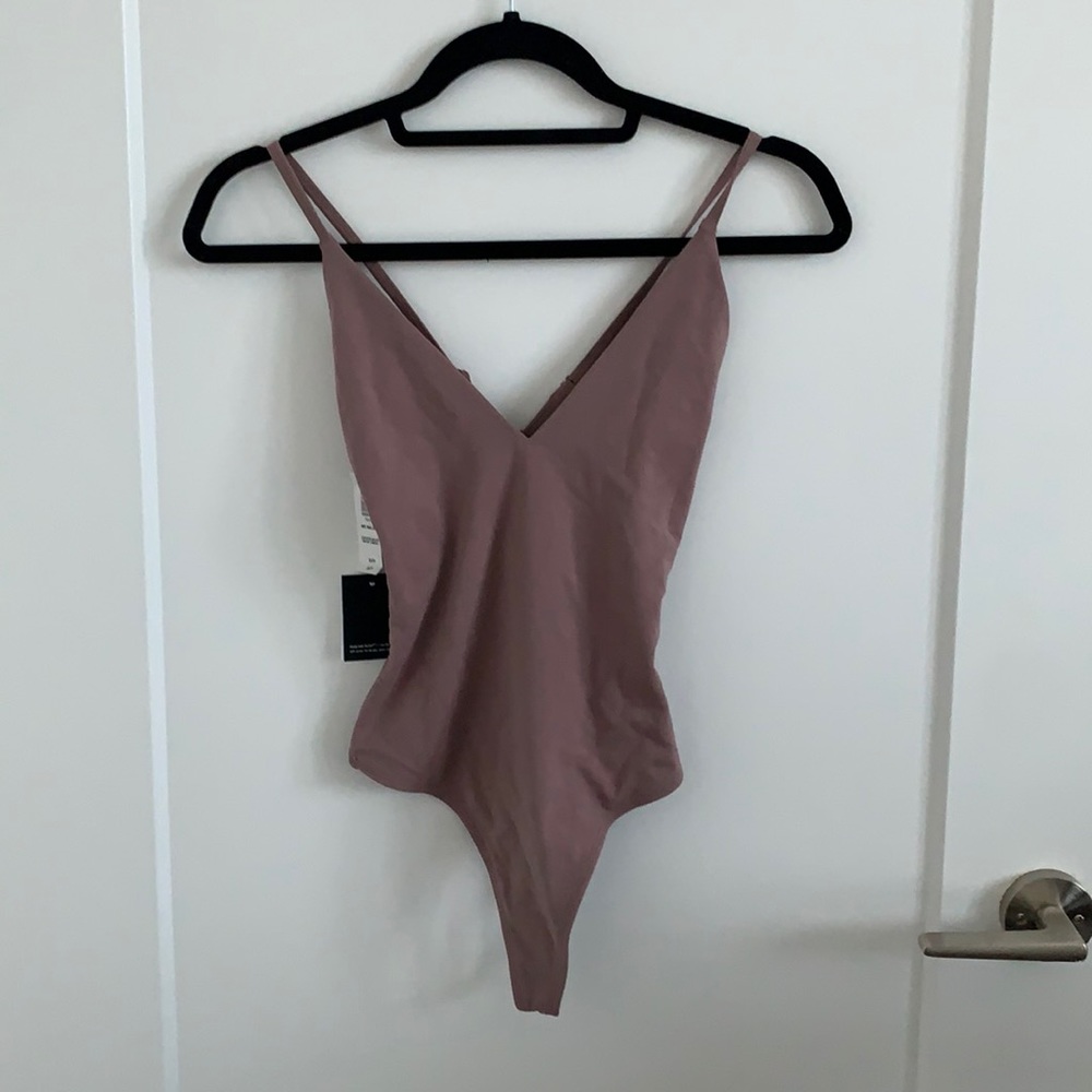 Aritzia bodysuit